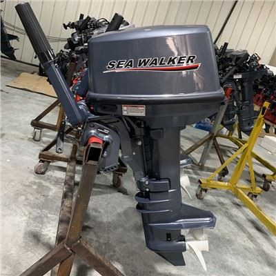 2-taktiline 8 hj päramootor